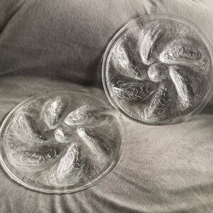 SET OF TWO VINTAGE ARCOROC FRANCE CLEAR GLASS OYSTER PLATES